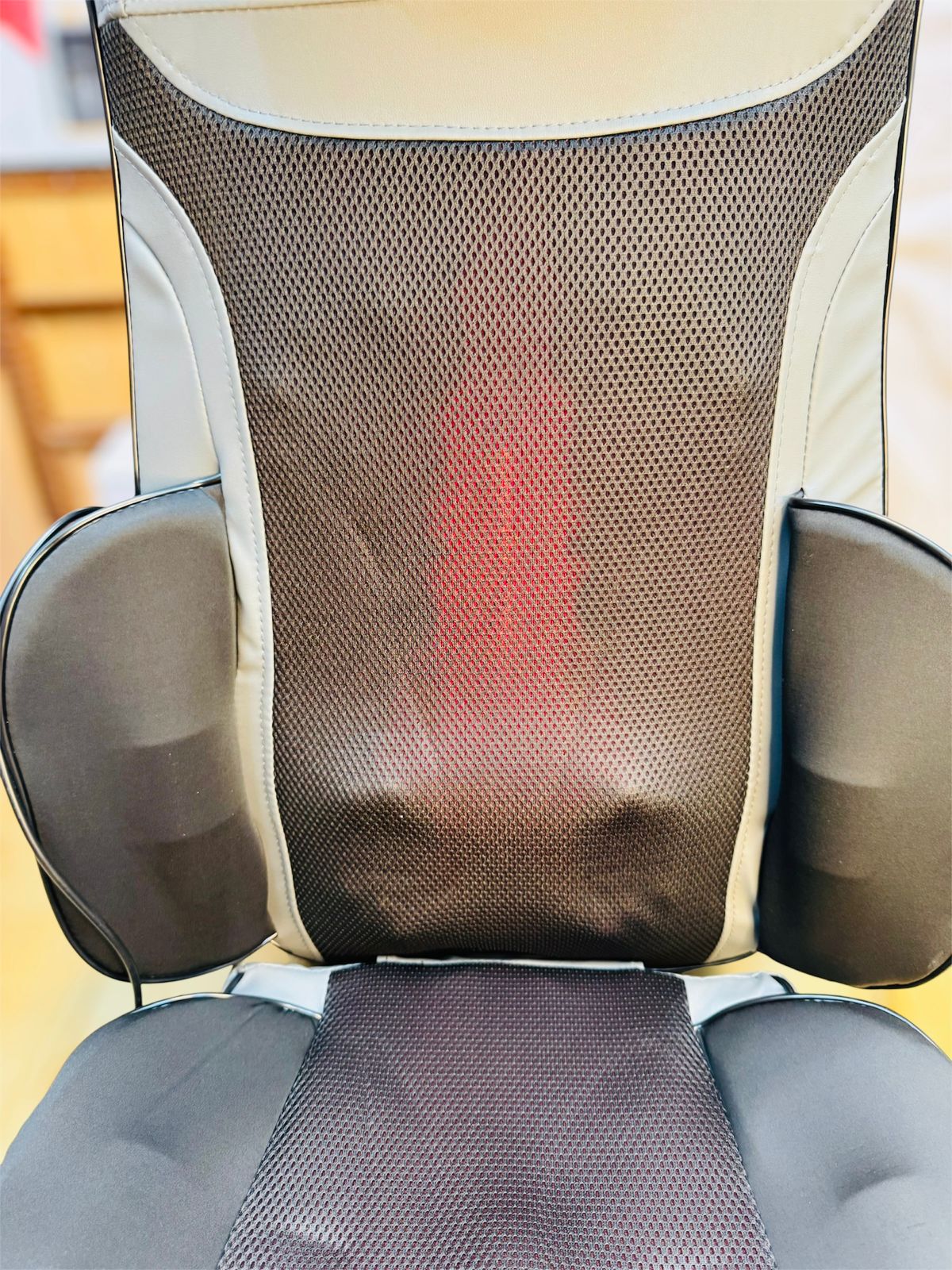 HVVA Massage Cushion For Car & Home Use K17